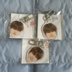 treasure アサヒ 喜怒哀楽 セット 顔アクキー