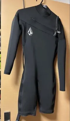 2026年最新】VOLCOM ウェットスーツの人気アイテム - メルカリ
