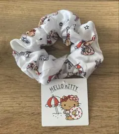 大人気日焼けキティ サンリオ ハローキティ シュシュ