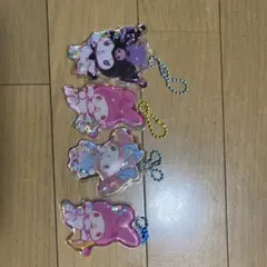 キャラクター水入りキラキラストラップセット