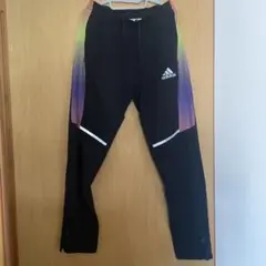 adidas ブラック/マルチカラー ジャージ