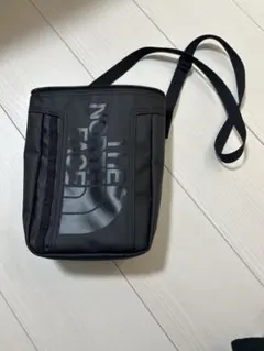 ノースフェイス　ヒューズボックスポーチ ブラックのサムネイル