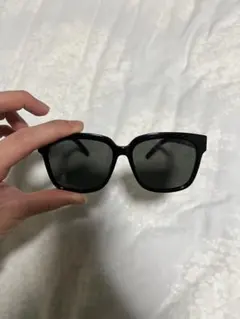 SAINT LAURENT ブラック サングラスのサムネイル