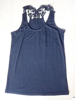 タンクトップ　バッククロス　黒色ブラック　肩レース　Mサイズ