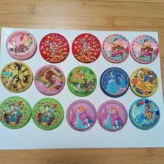 ディズニー刺繍缶バッジ