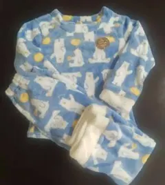 キッズパジャマ　白クマ柄　フリースもこもこパジャマ　120cm