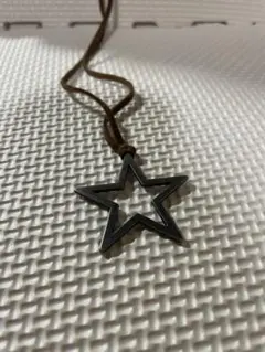 星形ペンダント ネックレス シルバー