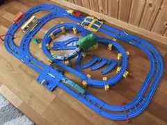 プラレール　まとめ売り　レイアウト　複線踏切　複線ターンアウト　駅　3種作製可能