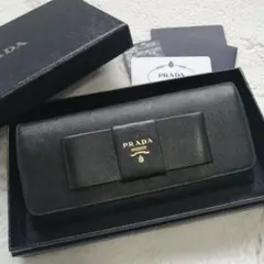 プラダ　長財布　サフィアーノレザー　ロゴ　リボン　ブラック　ゴールド　ギャラ付