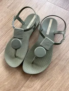 Item thumbnail for item d850426f-e091-4309-a1d9-4c39581f59b2