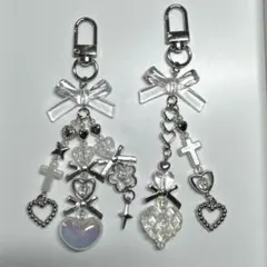 ビーズキーホルダー y2k チャーム コレクトブック 2点セット 透明 白 51