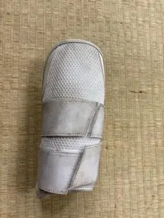 野球用 エルボーガード ホワイトのサムネイル