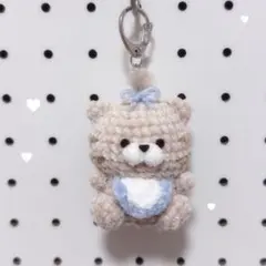 赤ちゃん猫 ねこ あみぐるみ キーホルダー 青