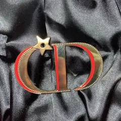 Dior ／ 〖激レア〗 金属製 CDロゴ ブローチ