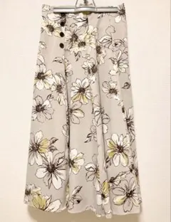 【美品】Apuweiser-riche チェルシーフラワーフレアスカート