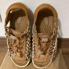 Item thumbnail for item 895091e1-ba86-4a93-99a7-5ccc5870ff45