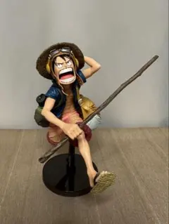 ワンピース　造形王頂上決戦　ルフィ　ストロングワールド　フィギュア