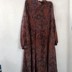 ペイズリー柄 ロングドレス ブラウン系　antiquaのサムネイル