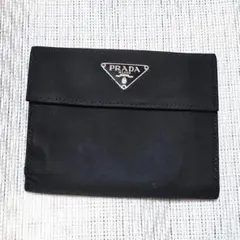 プラダ 2つ折り財布