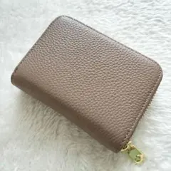 新品未使用 スタイルオンバッグ 本革 コンパクト 財布 グレーベージュ