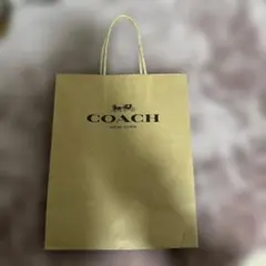 COACH ロゴ入り 中型紙袋