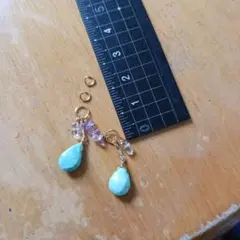 フロストクリスタル ぷっくりフラワーカービング✳︎天然石ピアス 