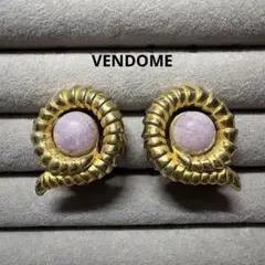 Item thumbnail for item f11caef9-56bd-4665-baee-4e2c86e8dd3c