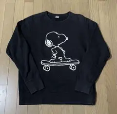 UNIQLO KAWS スヌーピー　スウェットシャツ
