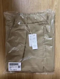 カーブタックワイドパンツ