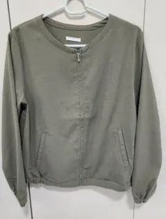 GLACIER ノーカラージャケット M オリーブ