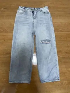 ライトブルーワイドレッグデニム