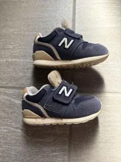 美品　ニューバランス　12.5 ベビーシューズ