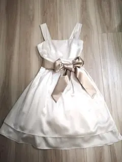 結婚式　ドレス　二次会　ウェディング