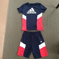 adidas ジャージ上下セット セットアップ　半袖半パンツ　160cm