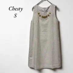 《チェスティ》Chesty ビジューラメ糸装飾ノースリーブワンピースSゴールド