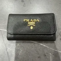 PRADA ブラックキーケース ゴールド金具