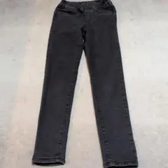 GU 黒デニムパンツ 130センチ男の子