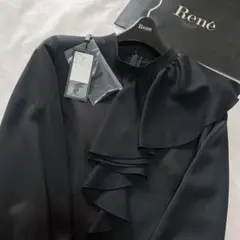 新品 未使用 タグ付き René ブラック フリルブラウス 34 卒業式 入学式