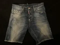 DSQUAREDショートパンツ