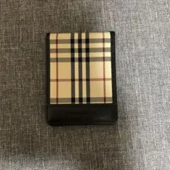 バーバリー　パスケース　カードケース　ノバチェック　縦開き　ブラック　二つ折り