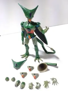 ※ジャンク※ フィギュアーツ S.H.Figuarts セル 第一形態