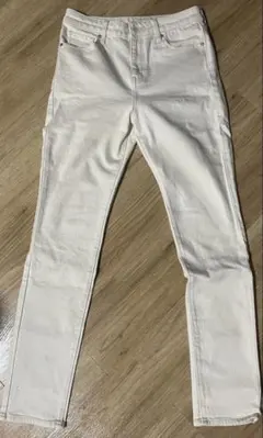 ストレッチデニムスリムパンツ　股下７５　生成婦人２６（６６ｃｍ）・生成