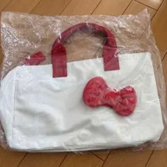 Hello Kitty 30周年記念トートバッグ