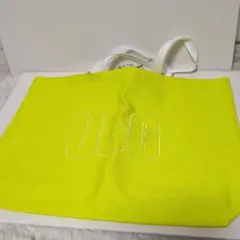 UGG ネオンイエロー トートバッグのサムネイル