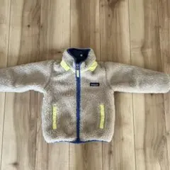 patagonia kids リバーシブルボアジャンパー