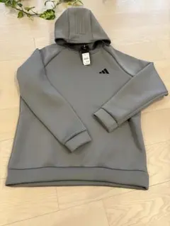 新品　adidas golf グレー フード付きトレーナー　ダンボールニット