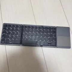 【値下げしました】折りたたみ式 Bluetoothキーボード タッチパッド搭載