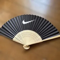 Item thumbnail for item b8819321-244e-4535-8de7-94c9df810cb0