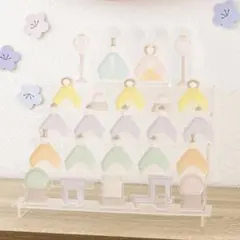 3coins スリーコインズ WEB限定アクリルお雛様5段　ひな祭り　カラフルのサムネイル
