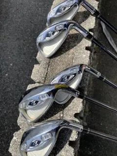 美品 TaylorMade r7 CGB MAX 6本 5-PW 純正R 優しい - メルカリ